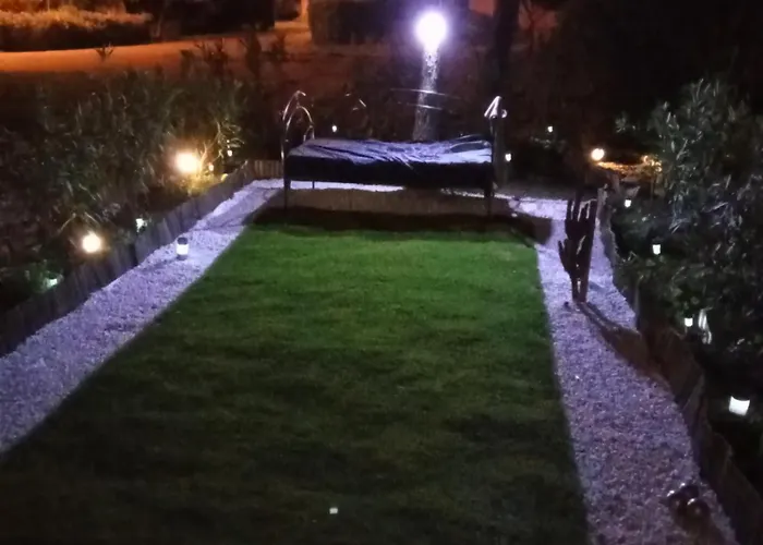 Maison Coquette Camarguaise Codognan